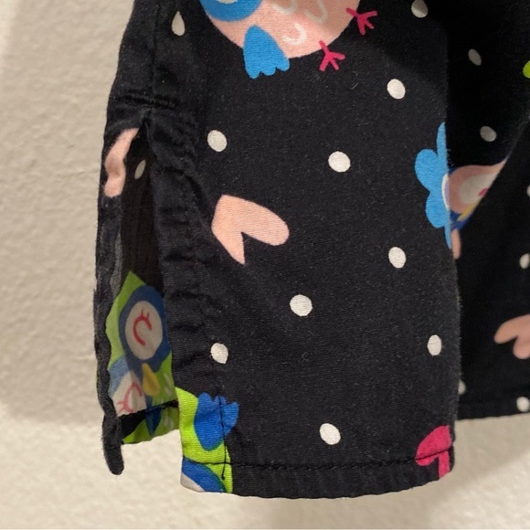 Zoe t Chloe Scrub Top Women’s Size M Cotton Owl Print V-Neck Pullover - Picture 5 of 10